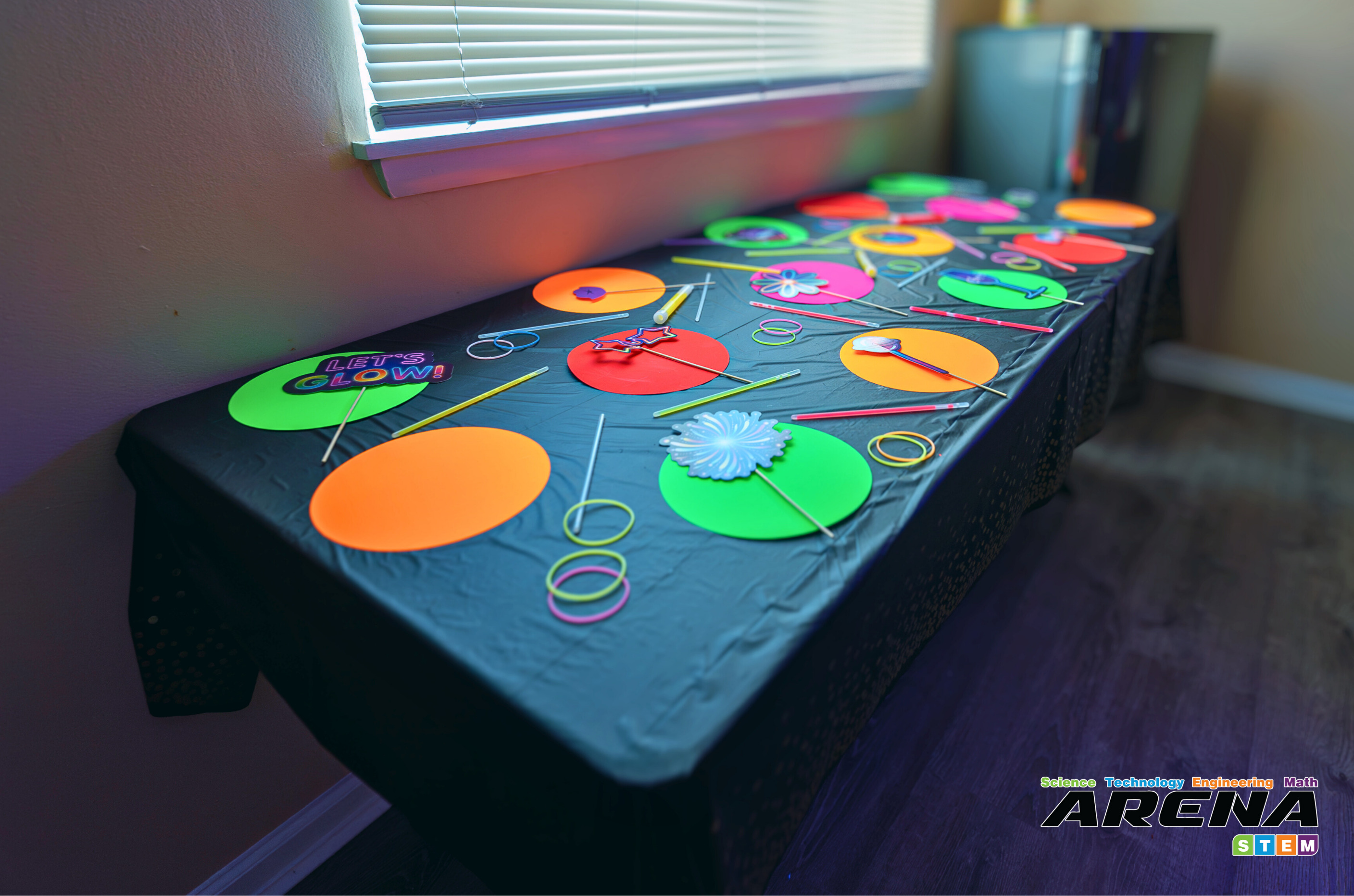 Premier Décor image